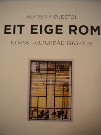 Eit eige rom (Alfred Fidjestøl)